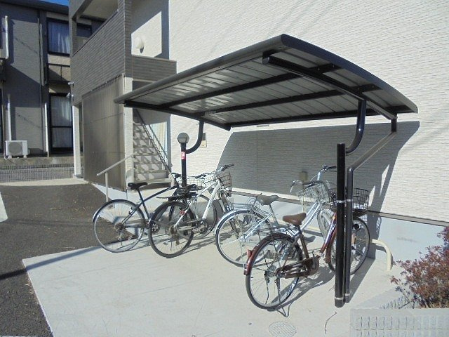 屋根付き駐輪場