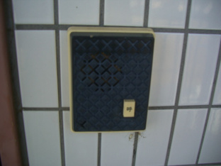 インターホン