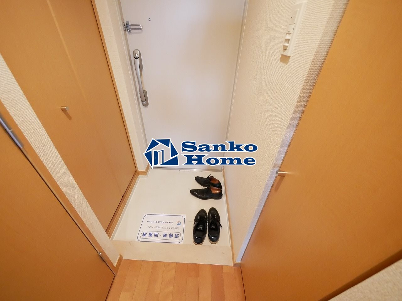 スカイコート後楽園EASTの玄関