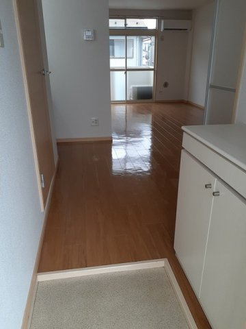落ち着いた玄関です