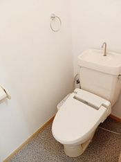 トイレもきれいです