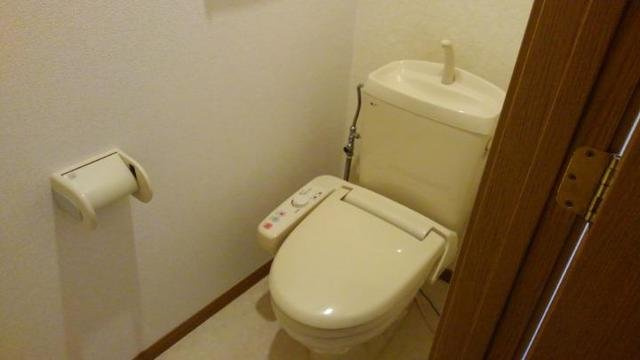 落ち着いたトイレです