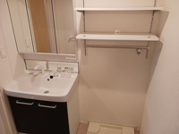 コンパクトで使いやすい洗面所
