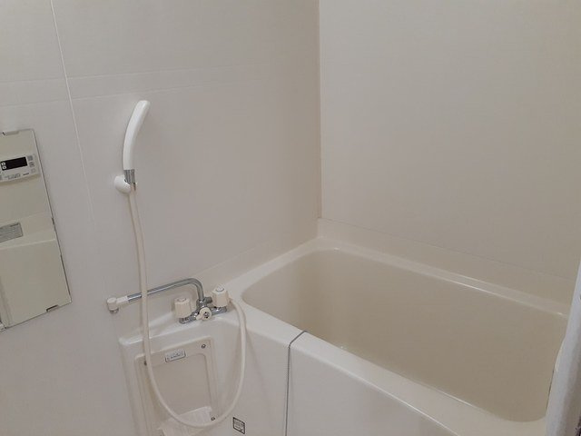 日々の疲れを癒すお風呂付です