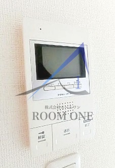 グリーンメゾンのセキュリティ|モニター付きインターホンです。