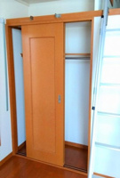 内装は落ち着いています
