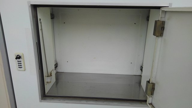 宅配ボックス