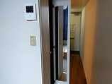 明るい色調の室内です