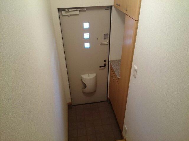 毎日通る玄関はこちらです