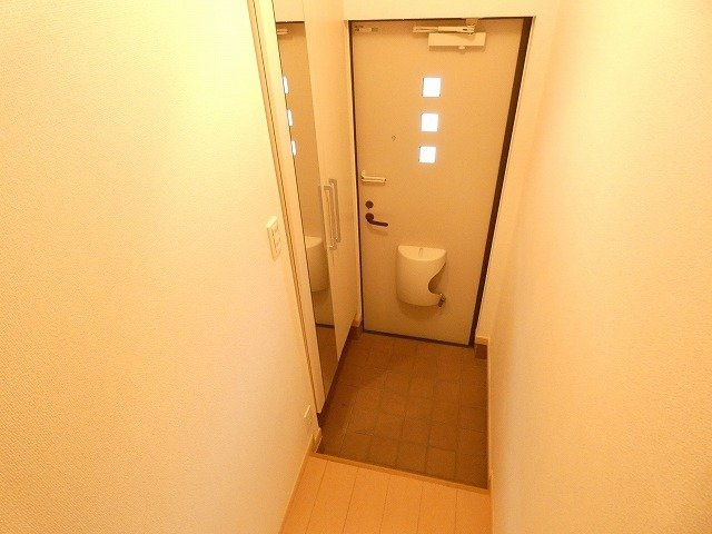 落ち着いた玄関です
