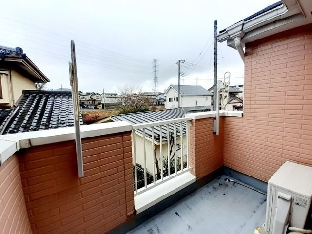 陽当たり良好なバルコニーです
