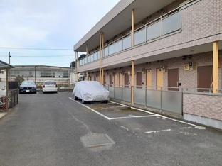 駐車場に車を止められます