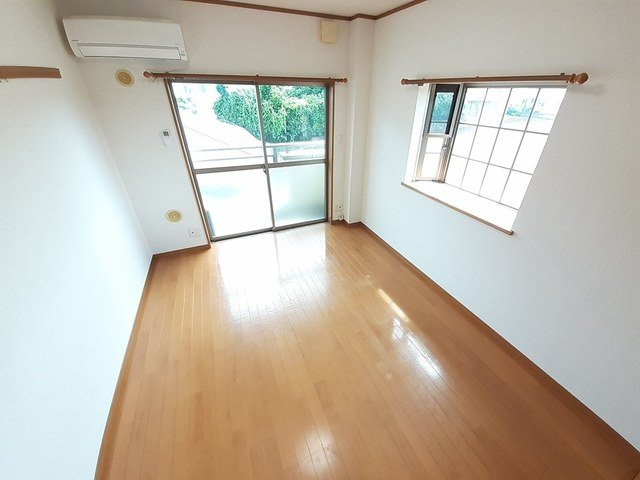 中はこのようになっています