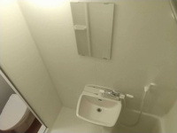 明るい色調の室内です