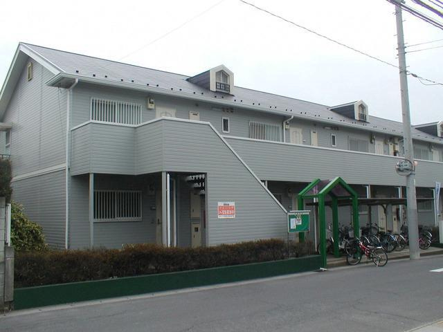 落ち着いた雰囲気の外観です