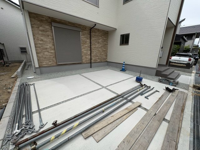 垂水区美山台３丁目　新築戸建て　1号棟の駐車場|駐車スペースもあります