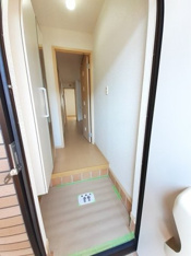 シンプルで使いやすい玄関です