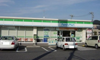 ファミリーマート市原八幡石塚店まで350m