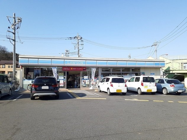 ローソン　さいたま三橋5丁目店まで400m