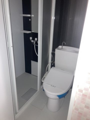 清潔感のあるトイレです