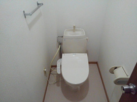 コンパクトで使いやすいトイレです