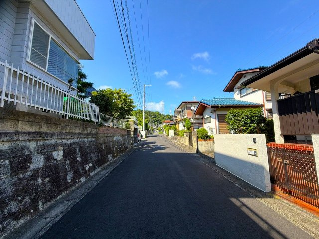 【前面道路含む現地写真】 | ◇◆二宮町富士見が丘3丁目 土地◆◇ | 周辺交通量少なめで静かに暮らせます♪