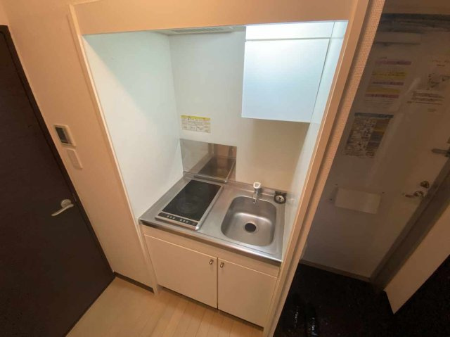 コンパクトなキッチンで掃除もラクラク