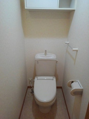 シンプルで使いやすいトイレです