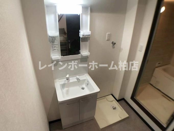 特典：仲介手数料が無料です!!の洗面所|※別部屋参考写真。