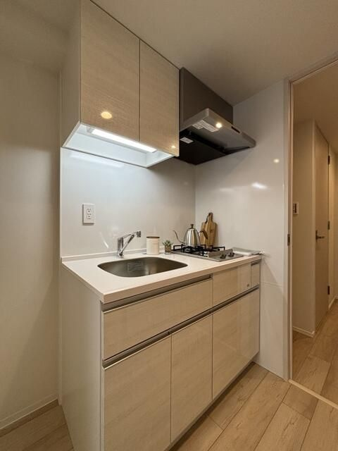 ＯＮＥ　ＲＯＯＦ　ＲＥＳＩＤＥＮＣＥ　ＮＩＳＨＩＮＩＰＰＯＲＩのキッチン