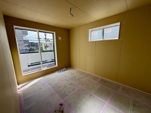練馬区上石神井4丁目　南道路幅員約7m　新築分譲住宅全2棟の洋室|2号棟