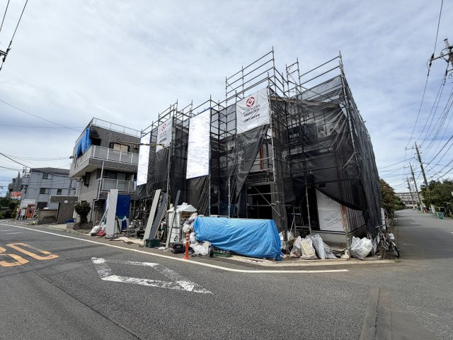 練馬区上石神井4丁目　南道路幅員約7m　新築分譲住宅全2棟の画像