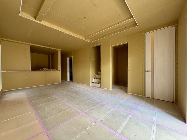 練馬区上石神井4丁目　南道路幅員約7m　新築分譲住宅全2棟の居間・リビング|2号棟