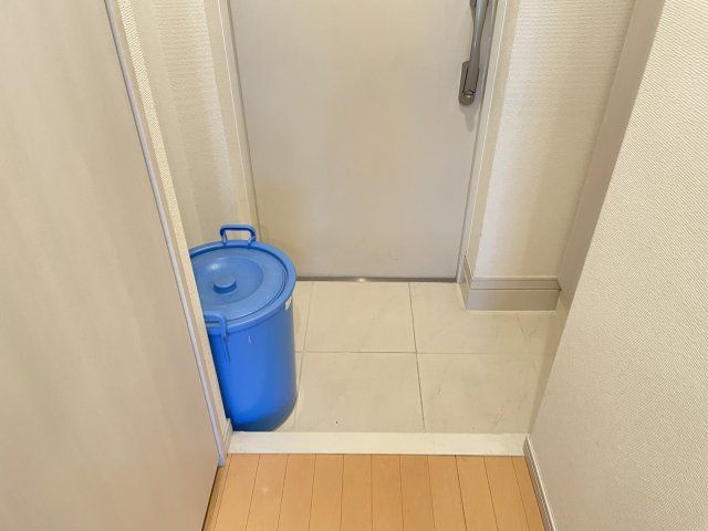 墨田区文花１丁目の賃貸マンションの玄関