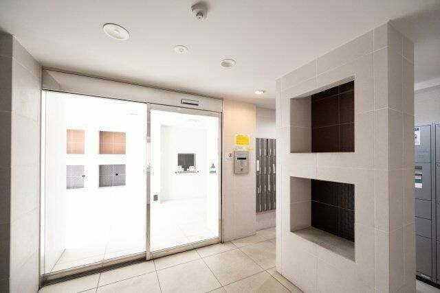 墨田区文花１丁目の賃貸マンションのロビー
