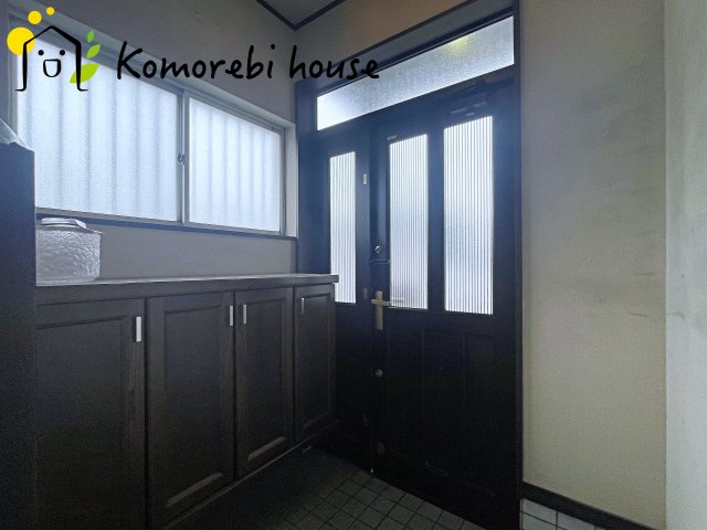 上尾市平塚　中古戸建の玄関|毎日通る玄関はこちらです