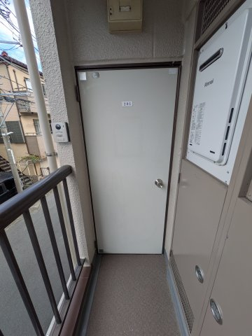 サンハイム菅馬場の玄関
