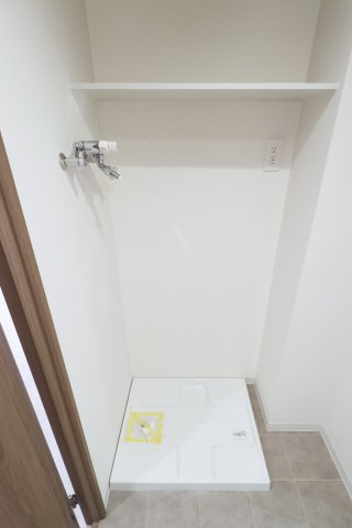 藤和ハイタウン練馬の洗面所|藤和ハイタウン練馬：洗面室には室内洗濯機置き場があります！