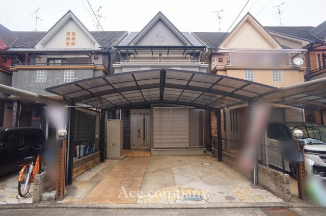 【外観】 | 八尾市福栄町1丁目 | 【並列駐車2台可能！2階建て♪両面道路☆南接道、幅員6ｍ！外壁塗装済み☆】ローン返済目安：月々約58017円（頭金0円、変動金利0.875％、返済期間40年、ボーナス払い無しで試算しています）