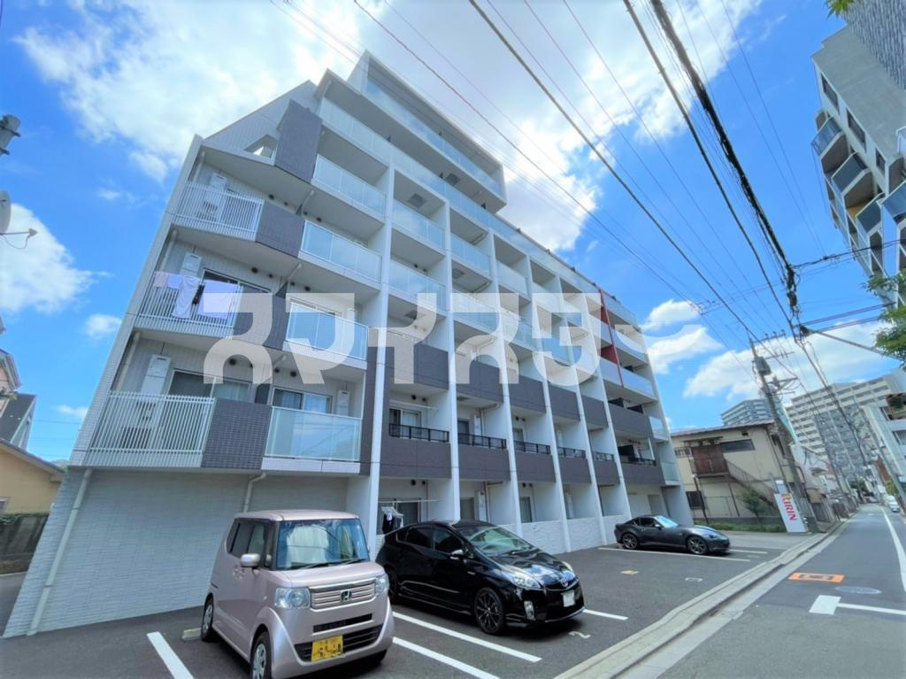 レアライズ立川の外観