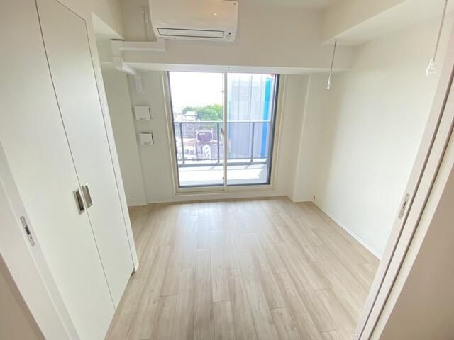 ＯＮＥ　ＲＯＯＦ　ＲＥＳＩＤＥＮＣＥ　ＮＩＳＨＩＮＩＰＰＯＲＩの寝室