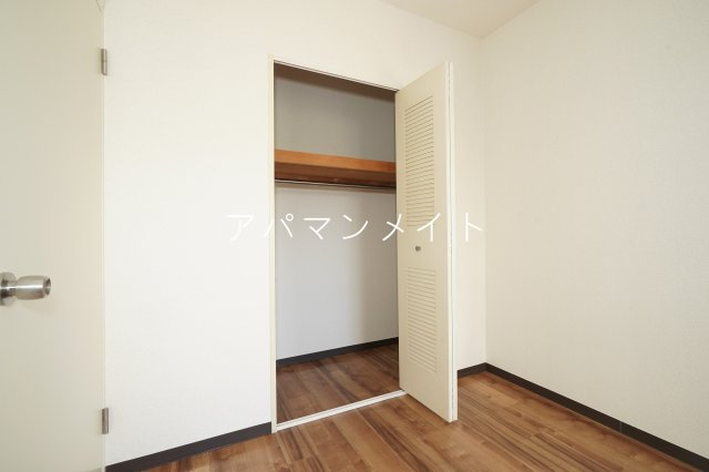 【収納】 | ヒルズ南戸塚～仲介手数料無料～ | 便利な収納スペースです