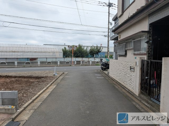 新築｜新座市石神1丁目｜全１棟の外観|現地（2026年8月）撮影