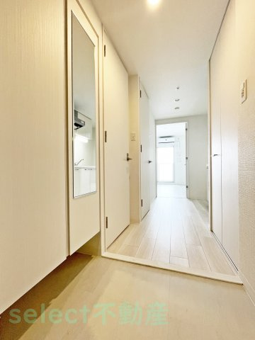エスリード千種パークフロントの玄関