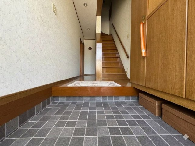 宇治蛇塚の玄関|ゆったりとした玄関です