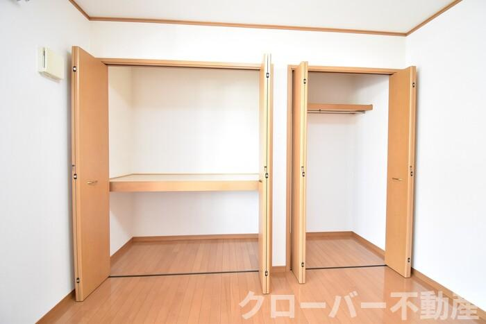 リースランド中府 Ａの収納|クローゼット・物入