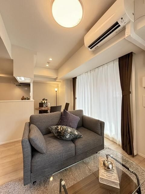 ＯＮＥ　ＲＯＯＦ　ＲＥＳＩＤＥＮＣＥ　ＮＩＳＨＩＮＩＰＰＯＲＩの寝室
