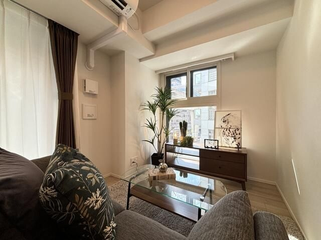 ＯＮＥ　ＲＯＯＦ　ＲＥＳＩＤＥＮＣＥ　ＮＩＳＨＩＮＩＰＰＯＲＩの寝室