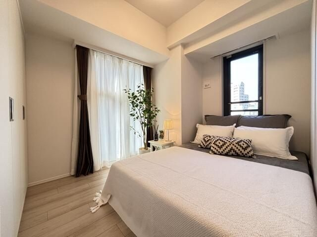 ＯＮＥ　ＲＯＯＦ　ＲＥＳＩＤＥＮＣＥ　ＮＩＳＨＩＮＩＰＰＯＲＩの寝室