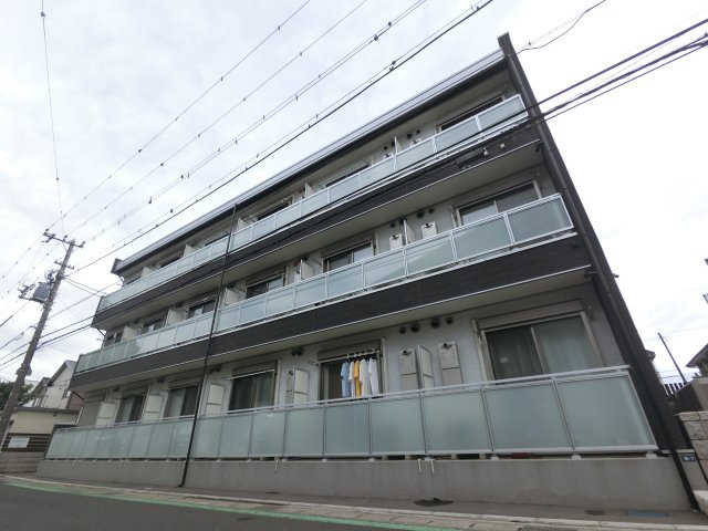 リブリ・若草の外観